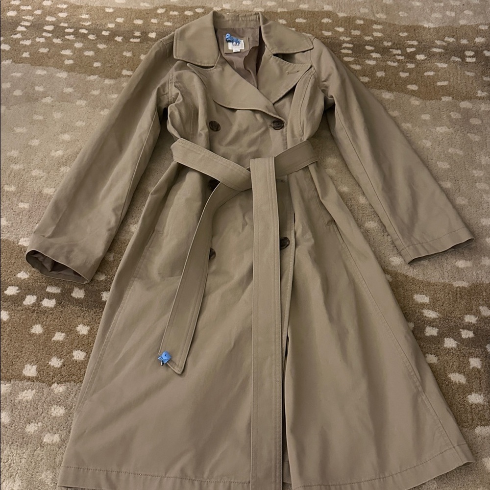 Gap Icon Trench Coat - Picture 2 of 2